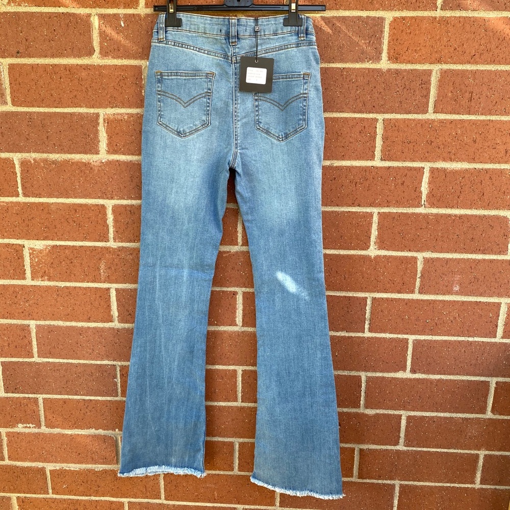 High Waist Frayed Hem Skinny Flare Denim Jeans - Picture 8 of 8